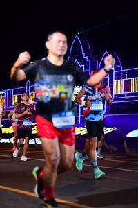 BIB: 42679, 40873
                            <button type="button" onclick="openModal(22870819)" class="btn btn-primary btn-sm float-right btn-popup" data-toggle="modal" data-target=".modal-high-quality">
                        <i class="fas fa-shopping-cart"></i> Add to Cart
                    </button>
                                            <button type="button" onclick="isThisMe(22870819, true)" class="btn btn-success btn-sm float-right btn-popup btn-isme hidden" data-toggle="tooltip" data-placement="bottom" title="นี่คือรูปของคุณใช่ไหม คลิกที่นี่เพื่อเอาเข้าอัลบั้ม">
                        <i class="fas fa-plus"></i> Add to album
                    </button>
                    <button type="button" onclick="isThisMe(22870819, false)" class="btn btn-warning btn-sm float-right btn-popup btn-isnotme hidden">
                        <i class="fas fa-ban"></i> Remove from album
                    </button>